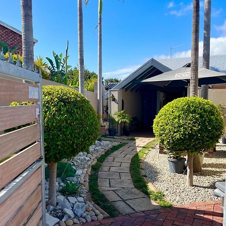 Dolphin Circle Bed And Breakfast Plettenberg Bay Extérieur photo
