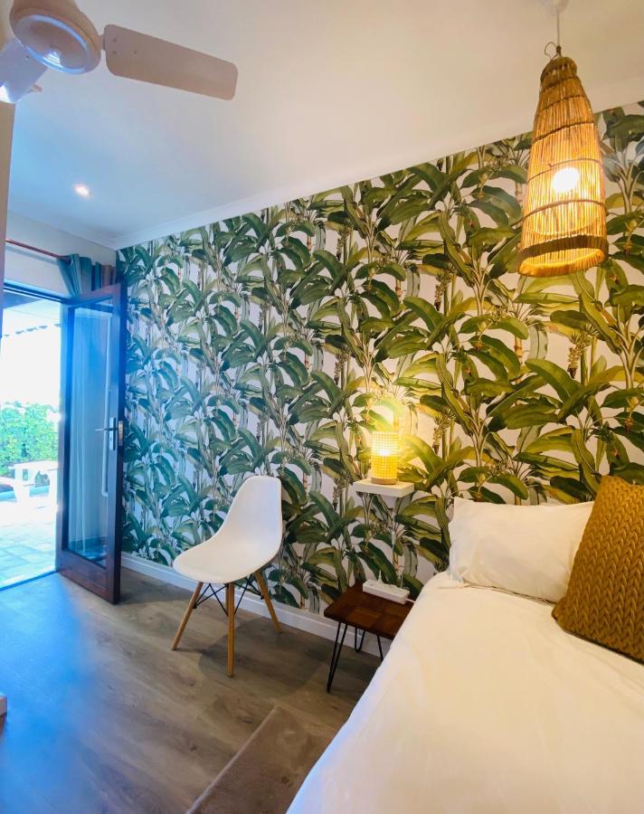 Dolphin Circle Bed And Breakfast Plettenberg Bay Extérieur photo