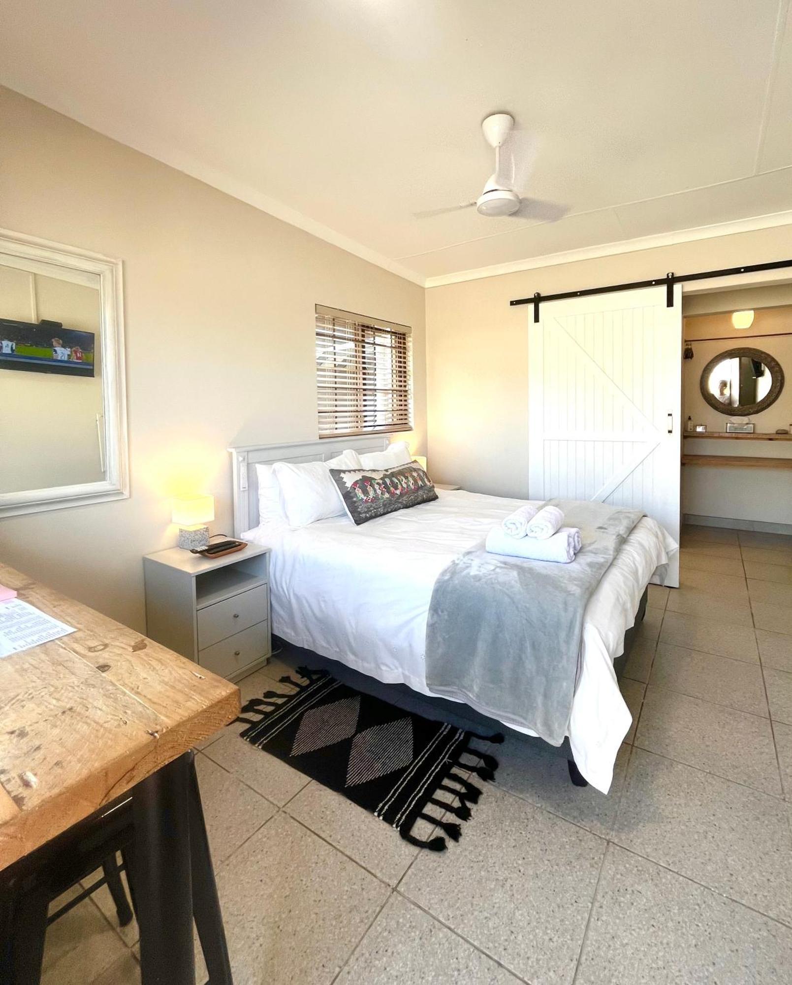 Dolphin Circle Bed And Breakfast Plettenberg Bay Extérieur photo